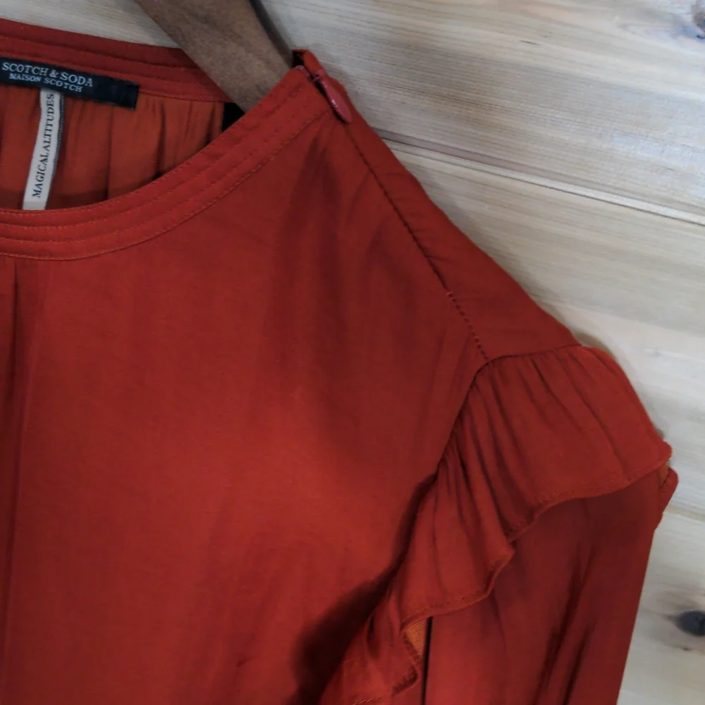 Scotch and Soda Ruffle Blouse in Burnt Orange size Small - Picture 4 of 11